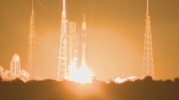 Artemis I mission: Historic liftoff of NASA's new moon rocket